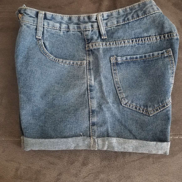 Bundle. Two New shorts without tags. Sz, S. - Picture 4 of 7